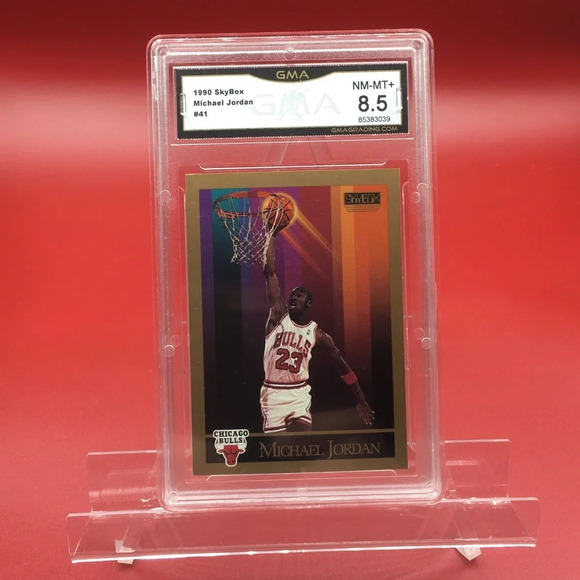 90 Skybox Michael Jordan Graded 8.5 Mint Card #41 - Picture 1 of 3